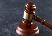 Denuncian a jueza de Quintana Roo por aplazar 17 veces audiencia en caso de presunta violación Mujer denuncia violencia institucional y simulación en caso de presunta violación en Quintana Roo
