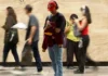 CRT reactiva más de 3.6 millones de líneas celulares suspendidas con terminación cero El próximo 31 de agosto es la fecha límite para vincular aquellos números que terminen con 1, mientras que aquellos que terminen con 2 tendrán hasta el 15 de septiembre; el 30 de septiembre será el plazo para los que finalicen con tres.