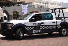Matan al sobrino del titular de Protección Civil de Ciudad Mendoza, cerca de una clínica de Pemex en Veracruz Al sobrino del titular de PC, lo asesinaron cuando conducía su motocicleta sobre la prolongación de la calle Manuel Abasolo, entre Ignacio Zaragoza y Mariano Matamoros, muy cerca de la Clínica de Petróleos Mexicanos (Pemex).