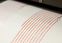 Terremoto de 5.6 sacude Qinghai, China; activan operativo de emergencia La misma prefectura registró el pasado 16 de junio un terremoto de magnitud 6.3 que dejó un fallecido y ocho heridos, y que fue seguido por varios movimientos sísmicos en la zona durante los días posteriores.