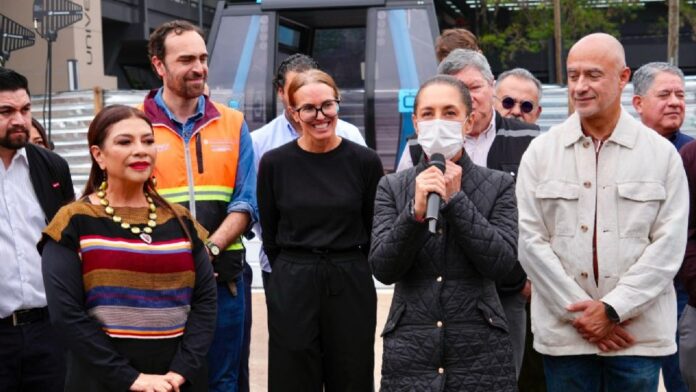 Claudia-Rocha Entrevistada previo a un evento al sur de la Ciudad de México, la mandataria aseguró que no ha hablado con el gobernador recientemente y afirmó que su decisión “fue lo mejor para Sinaloa”.