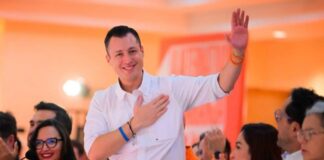 “Son mamadas, idioteces”: la respuesta de Colosio a quien dice que no nació en Sonora, estado que quiere gobernar El senador de Movimiento Ciudadano (MC), Luis Donaldo Colosio Riojas, aseguró que "son mamadas" las versiones de que él no nación en Sonora, estado al que aspiraría competir para gobernar en 2027.