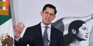 Canciller niega “problemas” en EU tras reportarse la revisión de 53 consulados En mayo pasado, CBS New reportó que el Departamento de Estado comenzó una revisión de 53 consulados de México en Estados Unidos y se consideraba que algunas oficinas diplomáticas podrían cerrar sus puertas.