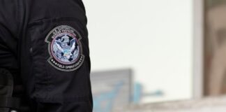 EU amplía su jurisdicción marítima para atacar a cárteles en las costas de Florida, California, Texas y Puerto Rico Estas nuevas medidas se dan a casi un año desde que Estados Unidos inició los ataques contra lanchas presuntamente ligadas con el crimen organizado en el Pacífico y Atlántico.
