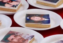 Dan galletas con fotografías de desaparecidos a madres buscadoras en Salamanca, Guanajuato Fuentes municipales que pidieron anonimato por no estar autorizadas para dar información aseguraron que fueron alumnos de La Salle los que realizaron la muestra gastronómica y los creadores del los pasteles con las fotografías.
