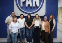 Marijose, powerblue Alcaldesa de Boca del Río, Maryjose Gamboa Torales, como Coordinadora Estatal de Alcaldías, Sindicaturas y Regidurías en el estado de Veracruz por parte del comité estatal del PAN, solo refleja una cosa: que la edil es ya el principal activo que tiene el blanquiazul en el estado de cara primero a las elecciones intermedias del próximo año.