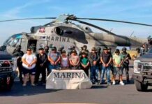 Caen 10 sujetos en Oaxaca ligados al Cártel de Sinaloa; los acusan de cobro de cuotas y extorsión El operativo se desplegó después de que un juez otorgara 21 órdenes de cateo en varios municipios de Oaxaca; participaron elementos de la Marina, de la Fiscalía General del Estado y de la Secretaría de Seguridad y Protección Ciudadana.