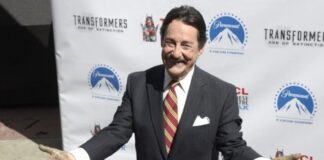 «Sé lo suficientemente fuerte para ser gentil»: fallece Peter Cullen, la voz de Optimus Prime El actor canadiense de doblaje reconocido por su tono grave y confiable murió este 26 de agosto a los 85 años, informó su familia sin especificar las causas del deceso.