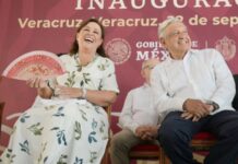Nahle tiene en nómina a tres sobrinos de López Obrador en Veracruz; uno de ellos gana más que la gobernadora La lista de familiares en el sector público se suma al caso que Arturo López Obrador, papá de Erandi, Tarheny y Arturo, protagonizó en el restaurante de cocina española Meson Guadalupe, ubicado en Coatepec, municipio conurbado con Xalapa.