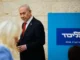 Turquía emite orden de arresto internacional contra Benjamin Netanyahu Turquía emitió una orden de arresto internacional contra el primer ministro de Israel, y prófugo de la Corte Penal Internacional, Benjamin Netanyahu, y otro ciudadano israelí, anunció el viernes en X el ministro turco de Justicia, Akin Gurlek, en el marco de una investigación sobre la detención de activistas que viajaban en la "Flotilla para Gaza".