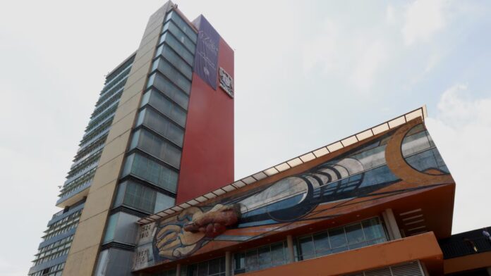 UNAM-Inscripciones La institución invitó a los aspirantes seleccionados a consultar la página de su facultad o escuela para continuar sus trámites y participar en las actividades de recepción y bienvenida. Este grupo de estudiantes iniciará su semestre el 31 de agosto de 2026.