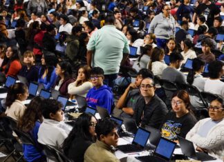 Resultados de examen de control UNAM 2026 serán publicados hacia último fin de semana de agosto El último fin de semana de agosto es el del sábado 29 y domingo 30 de agosto. Las clases para los alumnos de nuevo ingreso, es decir, para los que presentaron el examen de control, están programadas para comenzar el lunes 31 de agosto.