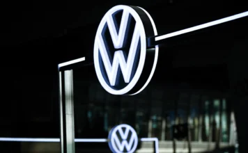 VW aplicará reajuste directo, retiros voluntarios y reubicaciones para hacer frente a los aranceles Este ajuste en la producción coincide con la conclusión de la negociación contractual entre la empresa y el SITIAVW.