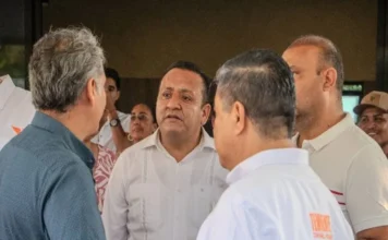 Alcalde de Ixhuatlán del Sureste, sostiene, pese a ser desaforado, su inocencia en el caso Roxana Guzmán Alcalde Raúl González Martínez desaforado por caso Roxana Guzmán