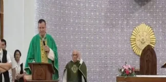 Balacera en Los Mochis desata pánico durante misa; «vamos a respirar, tranquilos», sacerdote llama a la calma Balacera en Los Mochis causa pánico durante una misa
