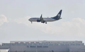 Aeroméxico instala su primera cámara de congelación para trasladar alimentos Cámara de congelación para trasladar alimentos perecederos en Aeroméxico