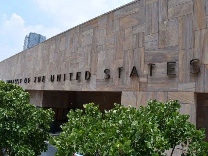 La embajada de EU en México y la cancelación de visas La visa de EU puede ser cancelada cuando existan razones para hacerlo, afirma la embajada de EU en México