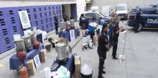 Caen 13 integrantes del CJNG en España y desmantelan laboratorio clandestino; incautan 2.5 toneladas de metanfetamina La policía incauta 2.5 toneladas de metanfetamina del CJNG en España