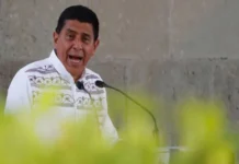Dirigente del PT en Oaxaca denuncia a Jara ante la FGR por amenazas de muerte Dirigente del PT en Oaxaca denuncia a Salomón Jara por amenazas de muerte y corrupción