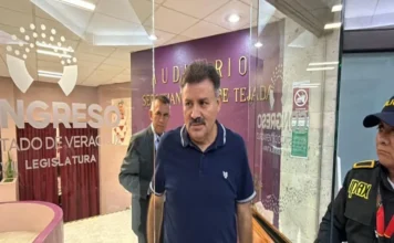 Congreso de Veracruz perfila desafuero de dos alcaldes de MC por casos de homicidio y desaparición forzada Desafuero de alcaldes de MC por homicidio y desaparición forzada en Veracruz