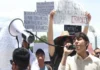 Aspirantes aceptados en la UNAM promueven amparos contra la cancelación de examen de ingreso Aspirantes a la UNAM se manifiestan en la explanada principal por la cancelación del examen de ingreso UNAM