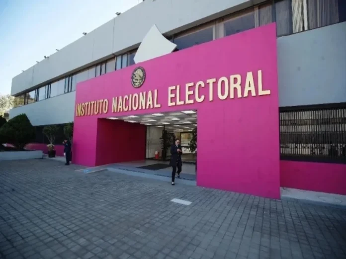 INE utiliza la plataforma de Territorium Life para la capacitación interna
