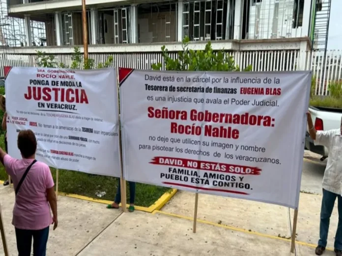 Familiares de David Salazar piden justicia en Veracruz para el petrolero jubilado