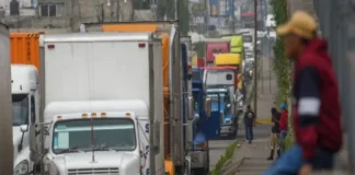 Autoridades usan retenes ilegales para extorsionar, robar y desaparecer personas en Veracruz, acusan transportistas Retenes ilegales en Veracruz aumentan extorsiones y desapariciones