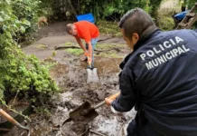 Río Sedeño se desborda por lluvias y afecta viviendas en Acajete El río Sedeño desbordado afecta viviendas en la localidad de Plan de Sedeño