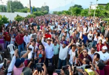 El Tebi Bautista muestra músculo Tebi Bautista muestra músculo en Tatahuicapan con defensa de la transformación