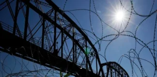 EU propone exigir dominio del inglés a tripulaciones mexicanas de trenes que crucen la frontera Tripulaciones mexicanas de trenes deben hablar inglés para cruzar la frontera