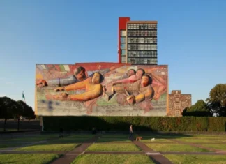 UNAM retrasa inicio de clases en Facultad de Ciencias Políticas y Sociales, tras toma de instalaciones UNAM retrasa clases en Facultad de Ciencias Políticas y Sociales