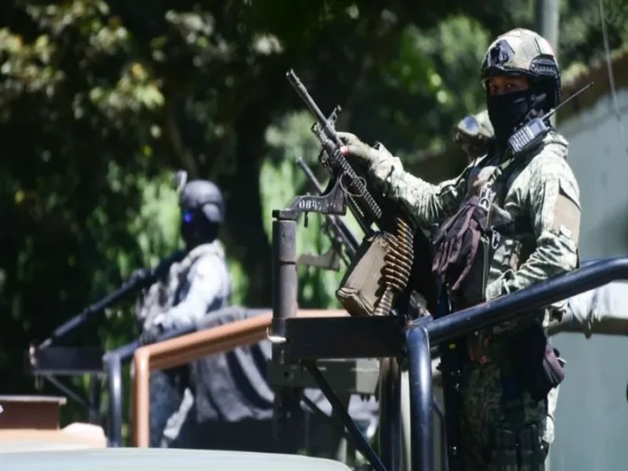 Escena de crimen en Veracruz Violencia en Veracruz: cuerpo de una víctima de asesinato