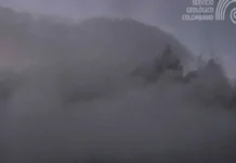 Temblor en Colombia: el volcán Puracé registra emisión de ceniza y gases, por lo que cierran temporalmente un aeropuerto Volcán Puracé en Colombia con emisión de ceniza y gases