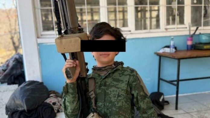 El menor, identificado como Alberto S. S., presuntamente participaba en la organización criminal como escolta y su cuerpo ya fue reclamado por familiares.