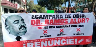 Por inepto, exigen públicamente renuncia de Ramos Alor al IMSS Bienestar El pasado jueves el empleado federal del sector salud, amenazó a los médicos residentes del CAE que le solicitaron materiales para realizar cirugías, advirtiéndoles que dependen de la institución y de la Dirección de Enseñanza e investigación, lo que pondría en riesgo su evaluación.