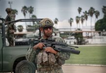 Atacan a balazos a un hombre y se refugia en el Aeropuerto Internacional de Mazatlán La SSP destacó que la situación registrada no ocasionó que los vuelos sufrieran retrasos o fueran cancelados, por lo que las actividades continúan funcionando con normalidad.