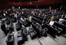 Jucopo rechaza crear comisión de investigación por asesinatos de dos diputados y la muerte de Zenyazen Escobar Imagen que muestra la discusión sobre los asesinatos de diputados en la Cámara