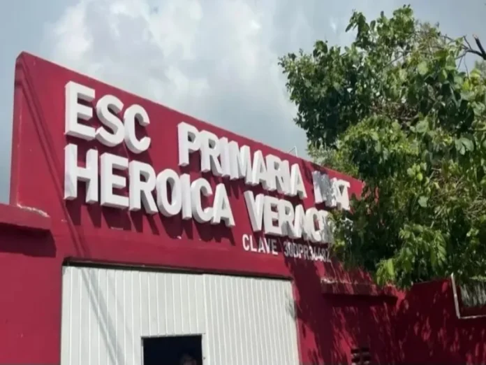 Balacera frente a la primaria Heroica Veracruz Imagen de la balacera primaria Veracruz que dejó herida a una joven
