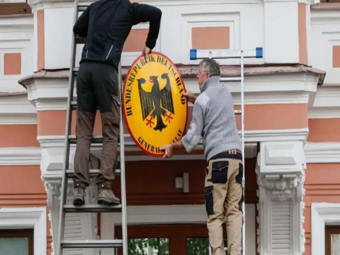 Edificio del consulado alemán en San Petersburgo cerrado Cierre del consulado alemán en San Petersburgo tras orden rusa