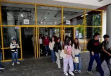 Cumple 110 años la Facultad de Química de la UNAM; rector Lomelí reconoce sus aportes al país Imagen del 110 aniversario de la Facultad de Química