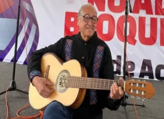 Fallece Gabino Palomares, referente de la canción de protesta en México y autor de «La maldición de la Malinche» Retrato de Gabino Palomares, cantautor mexicano de canción de protesta
