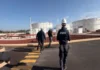 «Huachicol» en Guanajuato: aseguran 59 millones de litros de hidrocarburo en una empresa Incautación de huachicol en Guanajuato durante operativo federal