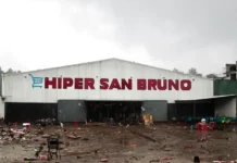 Investigan ahogamiento de empleada durante inundación en Xalapa; se le habría ordenado quedarse en la tienda a pesar de la lluvia Imagen del ahogamiento en Xalapa durante la inundación