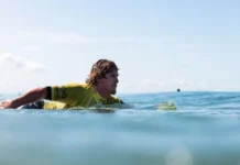 El surfista mexicano Alan Cleland enfrenta acusaciones de su ex pareja y una investigación por presunto abuso sexual Imagen de Alan Cleland relacionada con abuso sexual