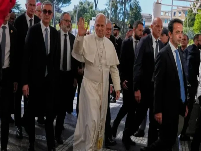 Imagen del Papa León XIV después de su cirugía de cáncer de pulmón