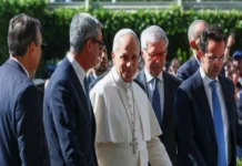 Confirman diagnóstico del Papa León XIV: detectan cáncer pulmonar tras cirugía Imagen del Papa León XIV después de la cirugía por cáncer pulmonar