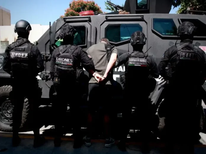 Operativo de seguridad captura a Compa Mike en Zapopan Imagen del operativo que detuvo a Compa Mike detenido en Zapopan