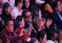 Morena arma su fiesta de 15 años en Polanco con la sombra de acusaciones de EU sobre varios de sus militantes Imagen de la fiesta de 15 años de Morena en Polanco