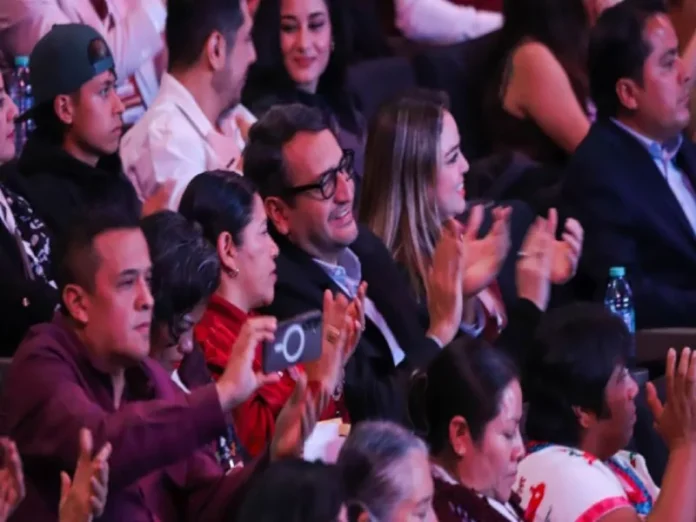 Celebración del 15 aniversario de Morena en el Auditorio Nacional Imagen de la fiesta de 15 años de Morena en Polanco